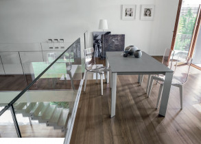 Стол обеденный Saturno