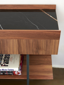 Консоль Arial