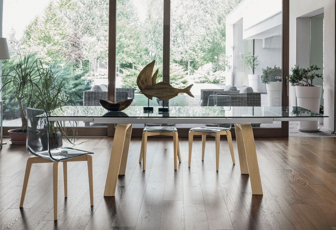 Стол обеденный Marte