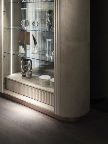 Витрина Hollywood