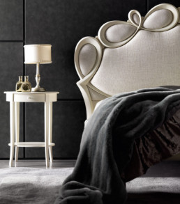 Тумбочка Camelot