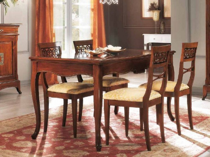 Стол обеденный 673