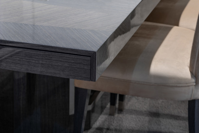 Стол обеденный Madison