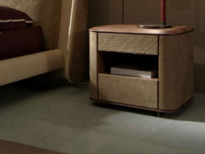 Тумбочка Love