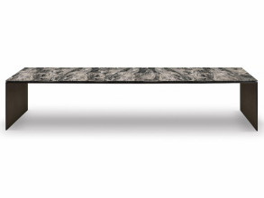 Стол обеденный Linha Dining