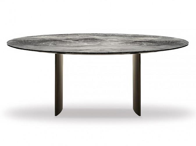 Стол обеденный Linha Dining