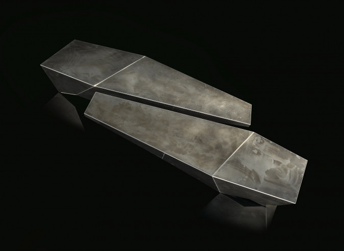 Столик журнальный Monolith