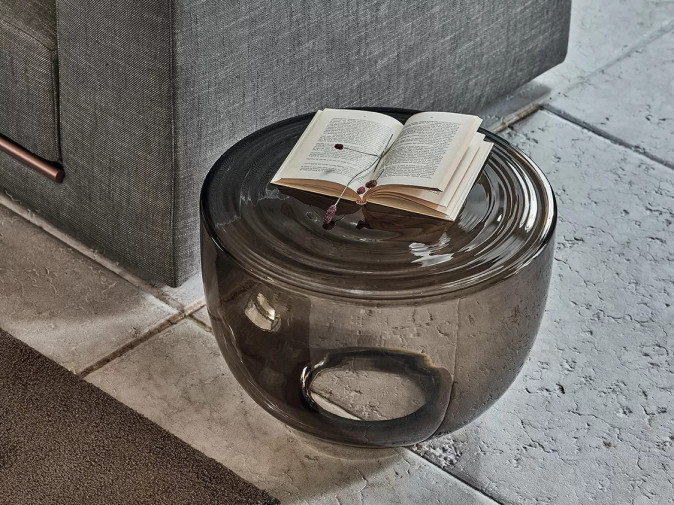 Столик журнальный H2o