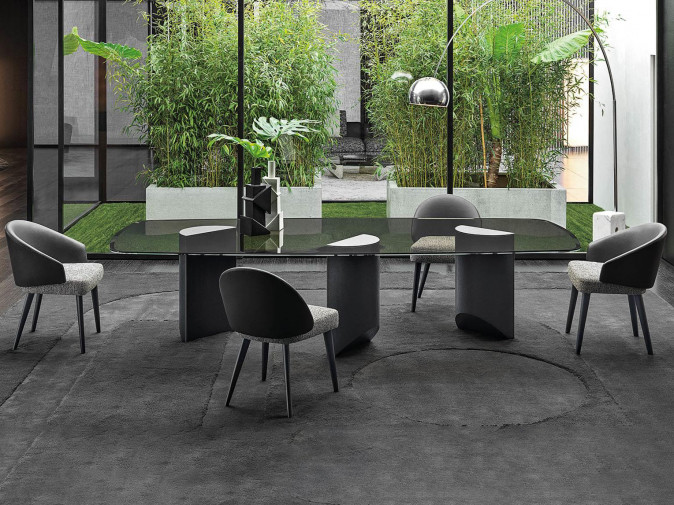 Стол обеденный Wedge Dining