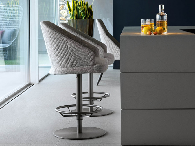 Барный стул M-nlight