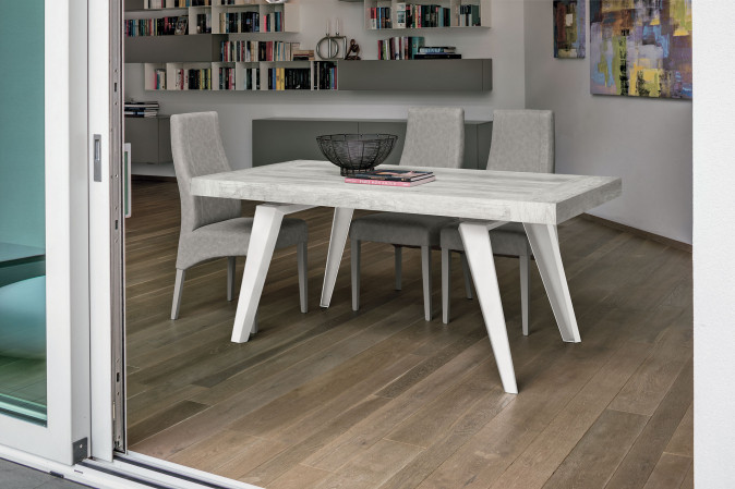 Стол обеденный Scirocco