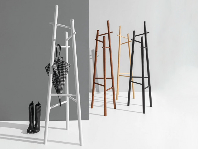 Вешалка Sakti