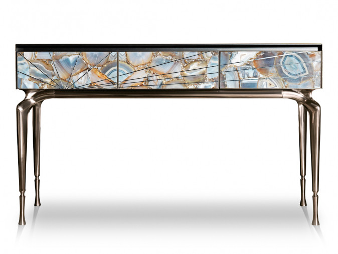 Консоль Aurora