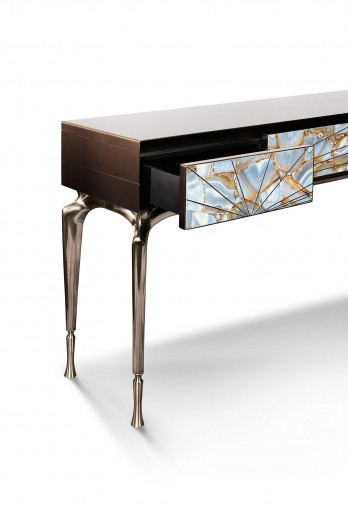 Консоль Aurora