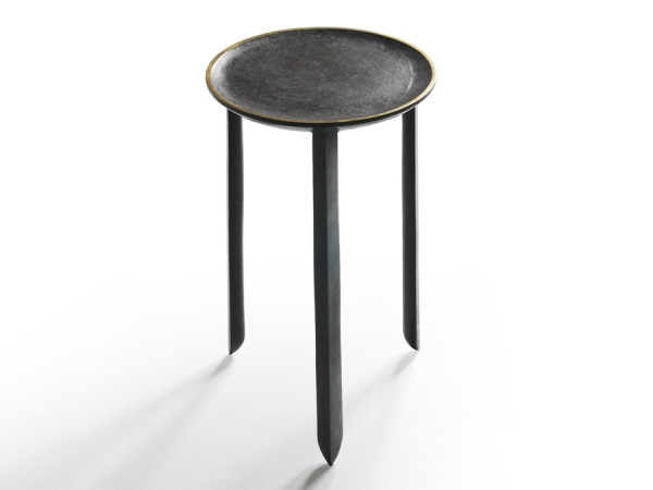 Столик журнальный Batista