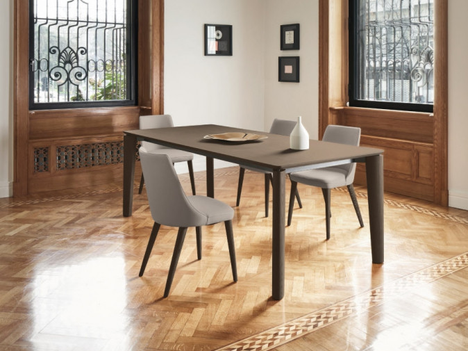 Стол обеденный Desco Brown