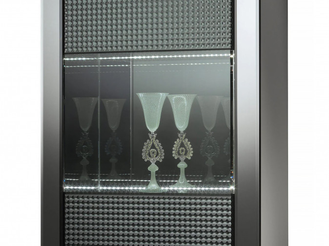 Витрина Diamante Madia