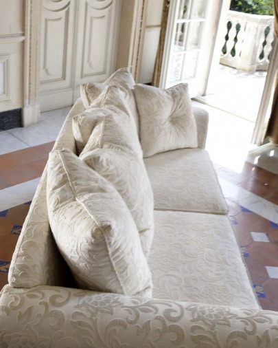 Диван King Classic