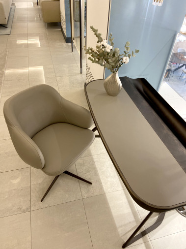 Стол письменный Cocoon Leather