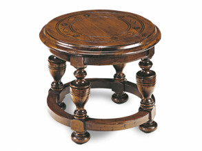 Столик журнальный T67