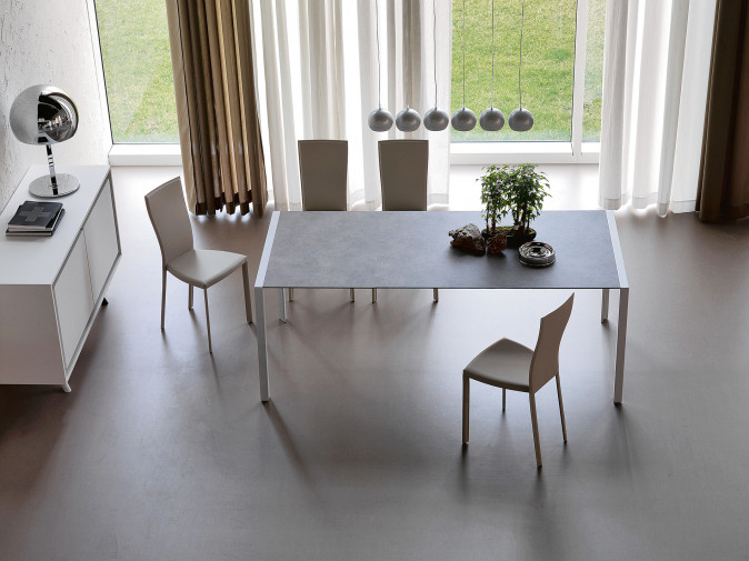 Стол обеденный Pedro Drive