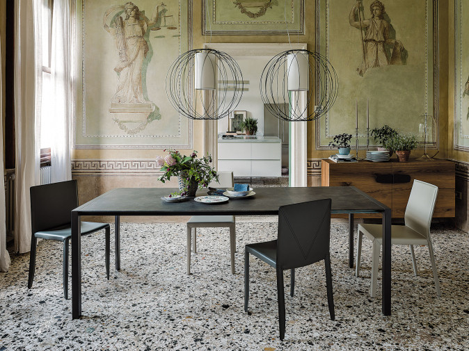 Стол обеденный Pedro Drive