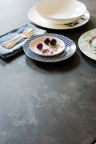 Стол обеденный Pedro Drive