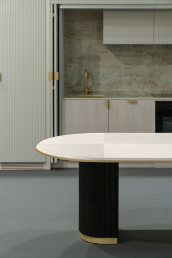 Стол обеденный Aim