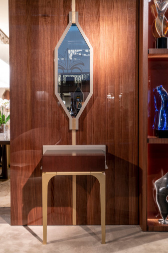 Консоль Wanda