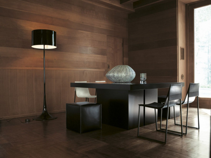 Стол обеденный Neil