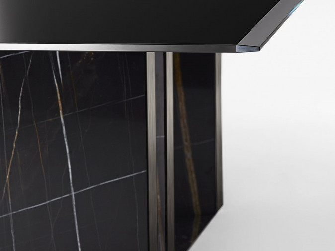 Стол обеденный Platium