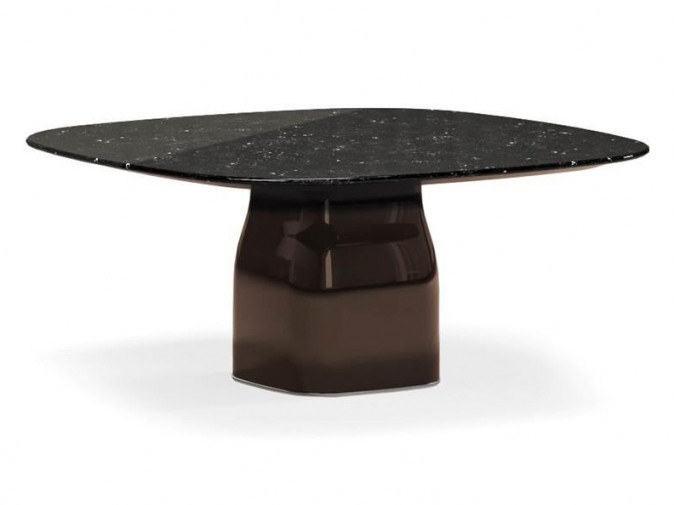 Стол обеденный Saki