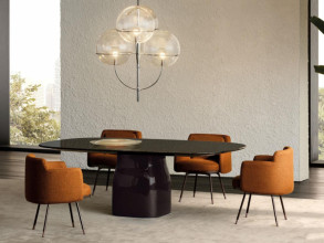 Стол обеденный Saki