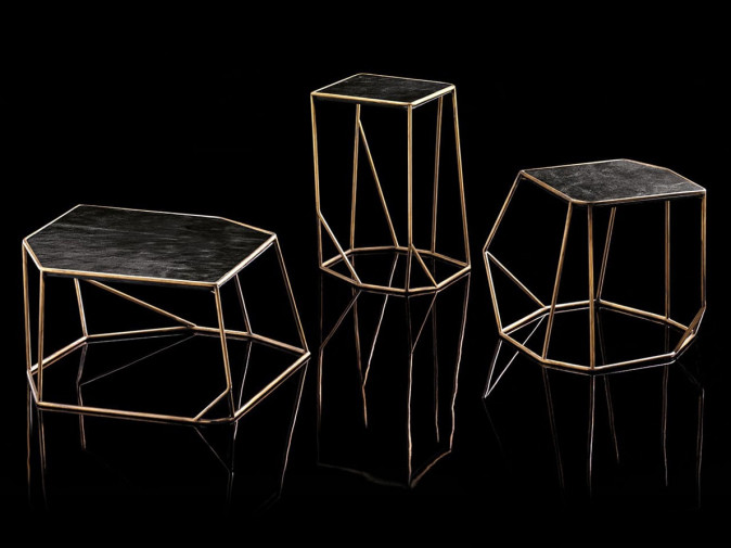 Столик журнальный W-Table