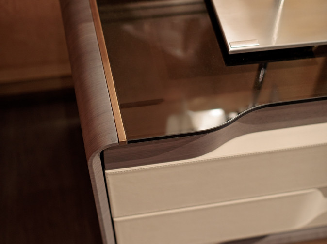 Тумбочка Melting Light