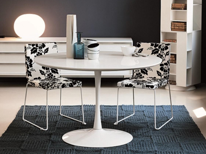 Стол обеденный Flute