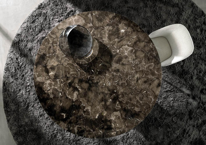 Стол обеденный Brady Dining