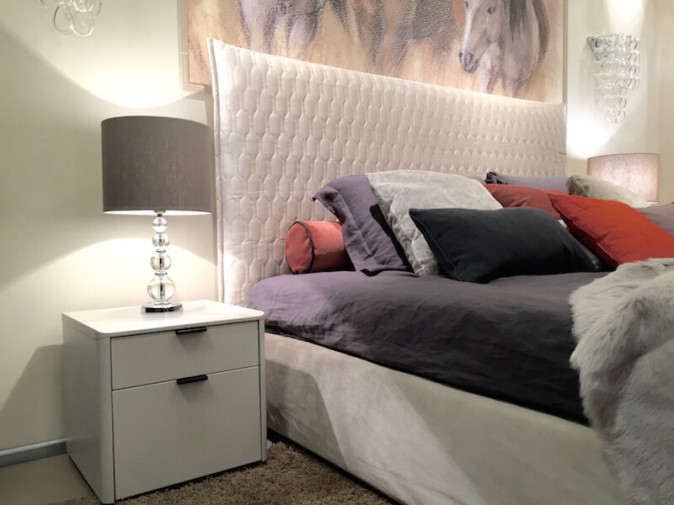 Тумбочка Timeless