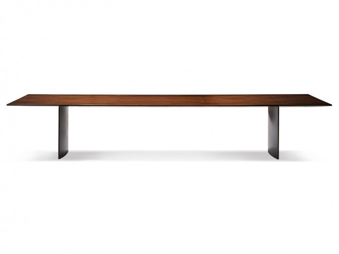 Стол обеденный Linha Fina