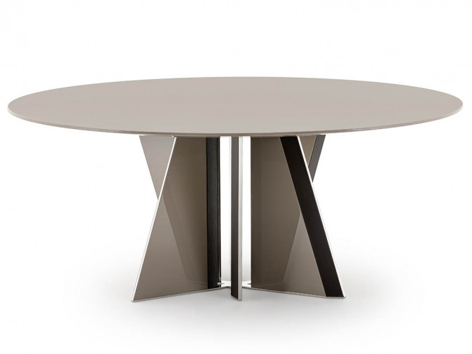 Стол обеденный Milano