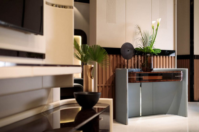 Консоль Eclipse Oval