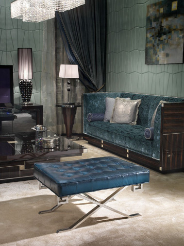 Столик журнальный T538