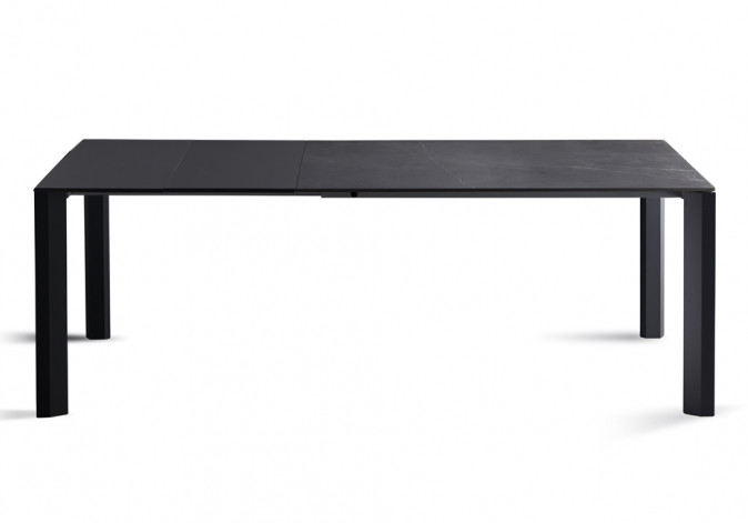 Стол обеденный Level