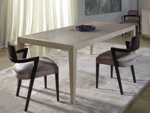 Стол обеденный Couture