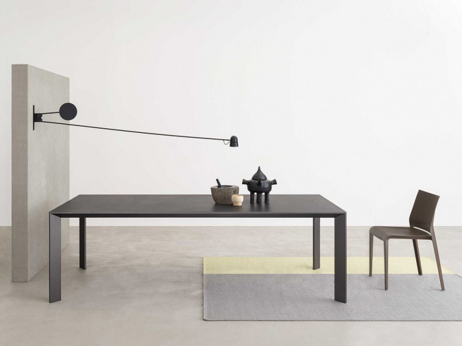 Стол обеденный Mac Black