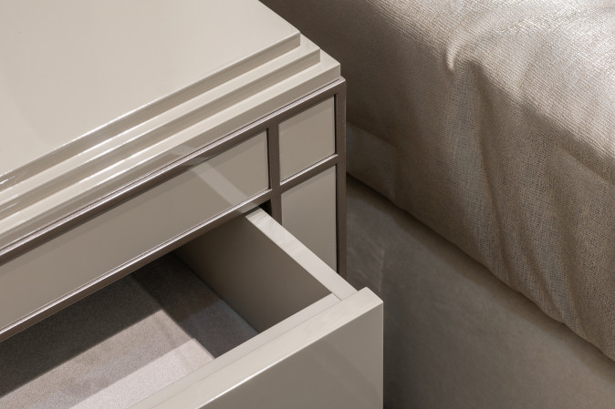 Тумбочка Clark