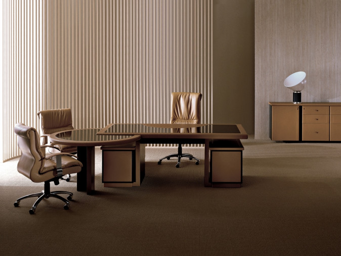 Кресло руководителя Lux