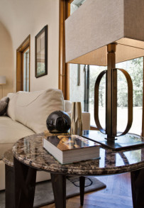 Столик журнальный Virgilio H30