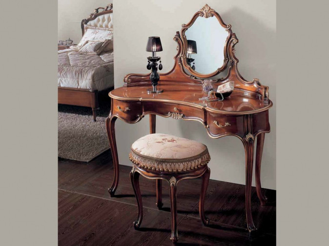 Туалетный столик 2241