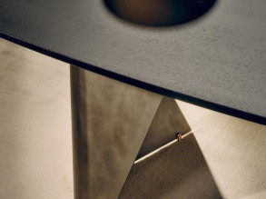 Стол обеденный Blow